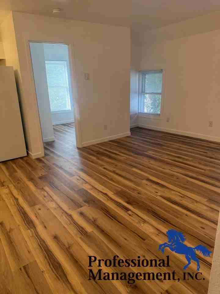 3318 2nd Ave S #8 - Photo 6 of 7
