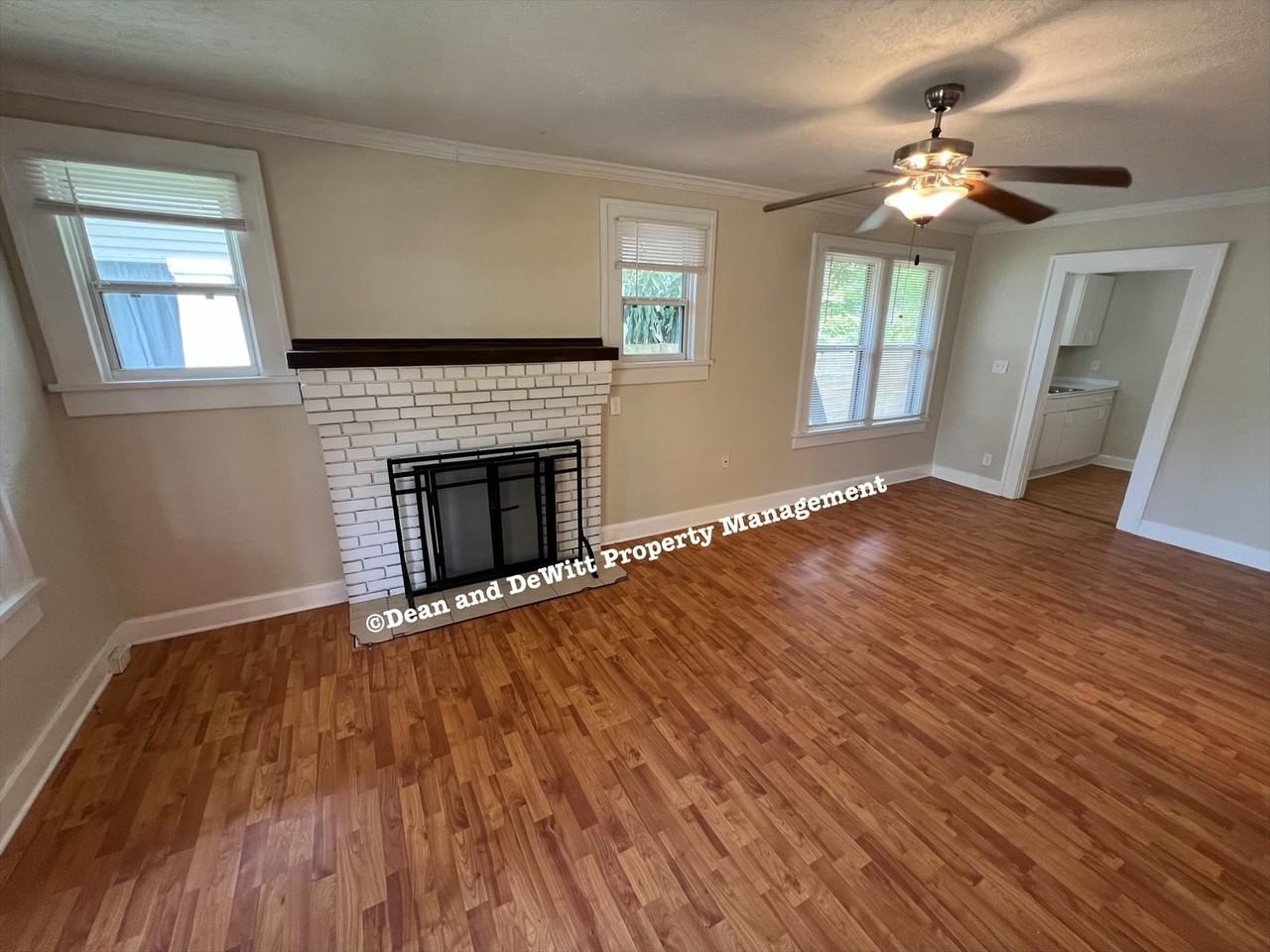 2635 2nd Ave N - Photo 2 of 17