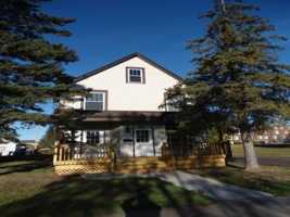 featured image of 2333 Banks Ave