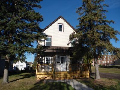 2333 Banks Ave - Photo 2 of 13