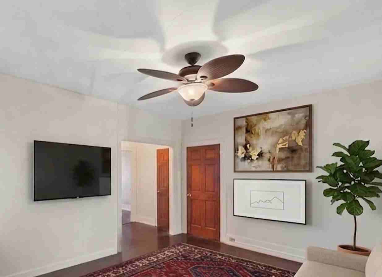 5048 45th St - Photo 6 of 6