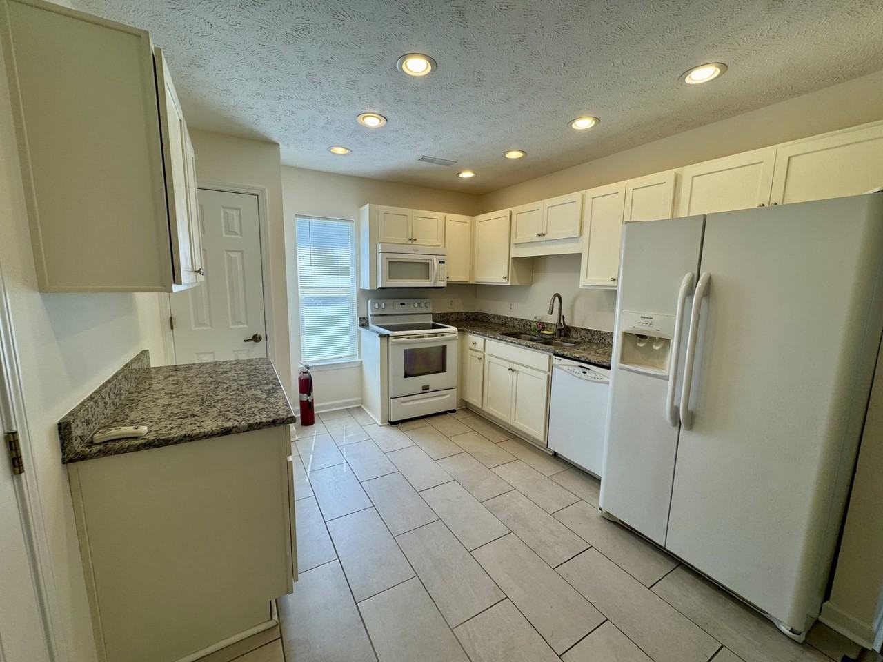 168 Retreat Pl - Photo 5 of 18