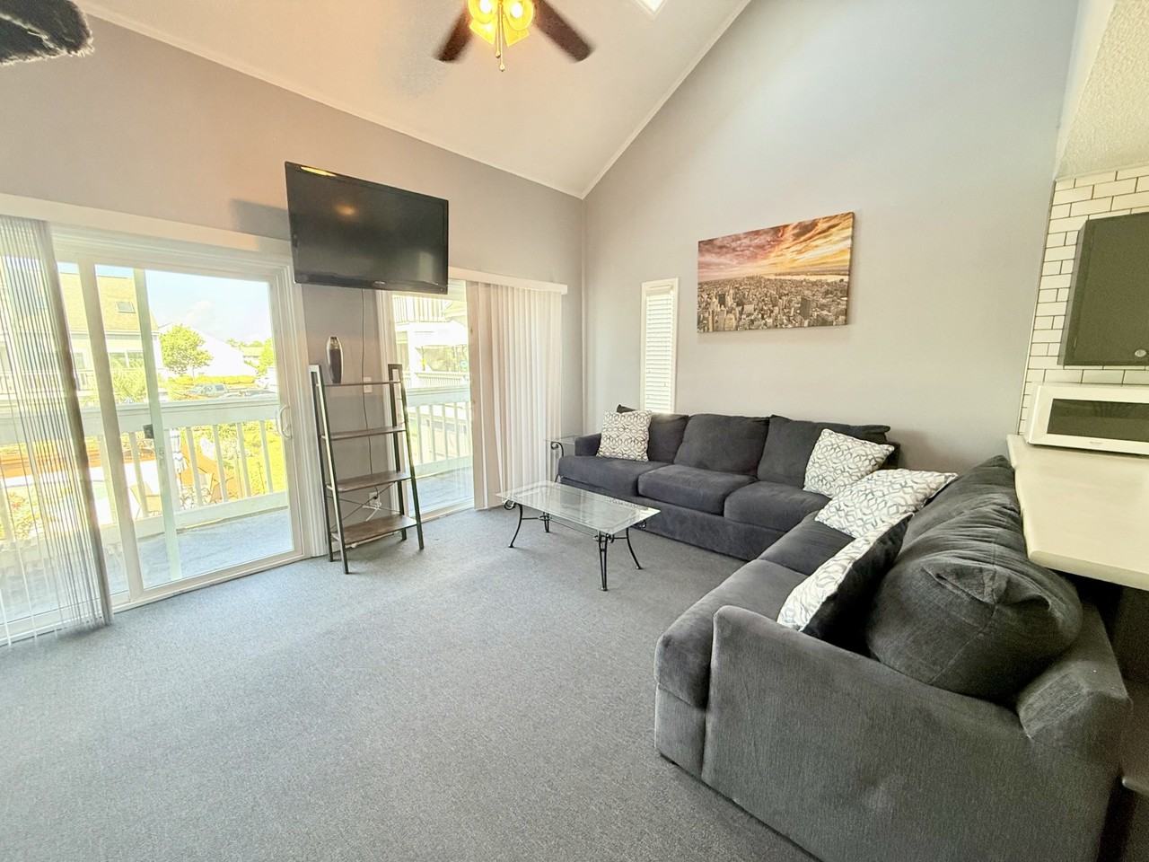 3700 Golf Colony Ln #B - Photo 5 of 20