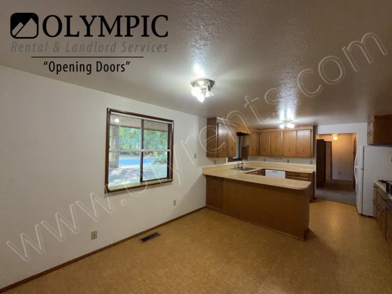 6220 Winnwood Loop Se - Photo 7 of 23