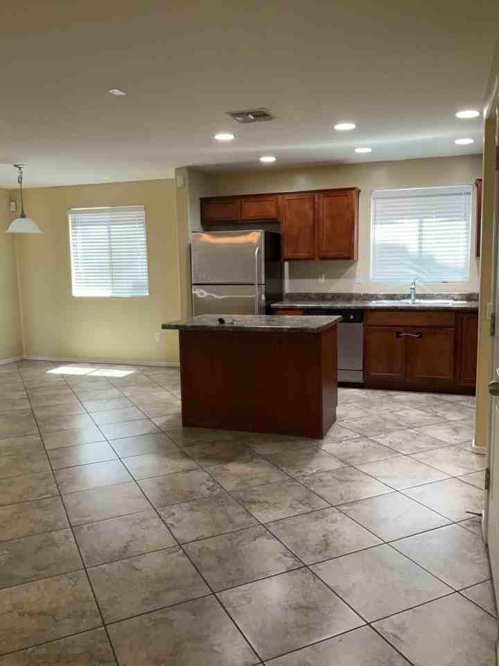 14313 S Camino El Galan - Photo 5 of 21