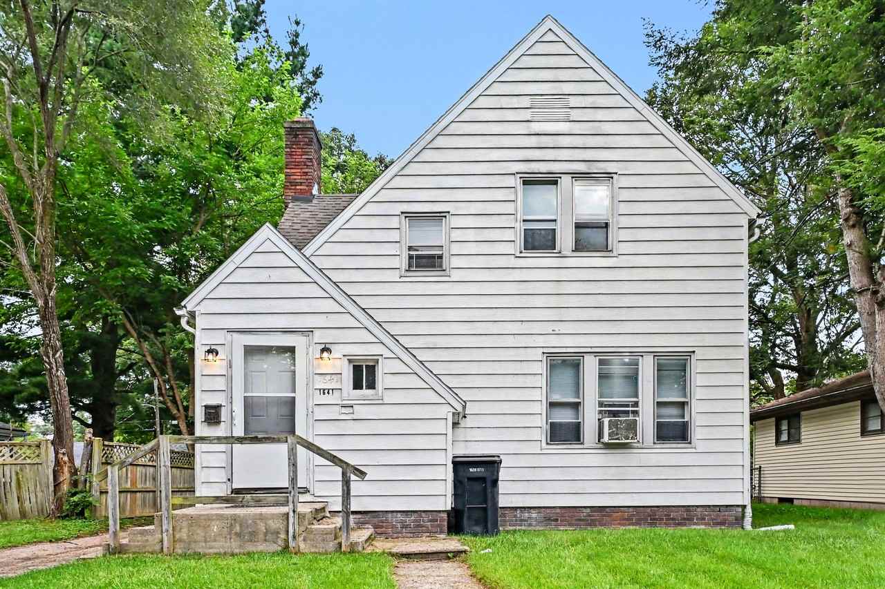 1641 Johnson St - Photo 2 of 15