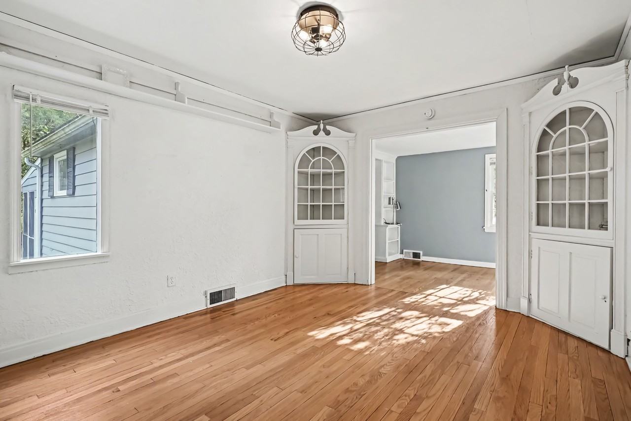 1707 W Hamilton St - Photo 4 of 17