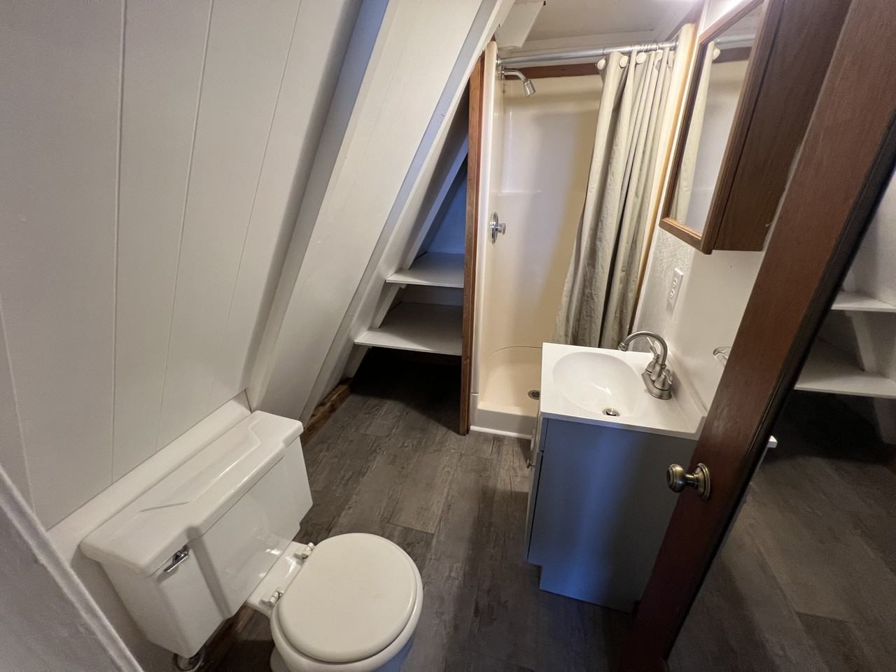 112 Central Ave - Photo 7 of 8