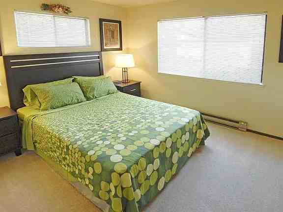 955 Escalon Ave - Photo 2 of 11