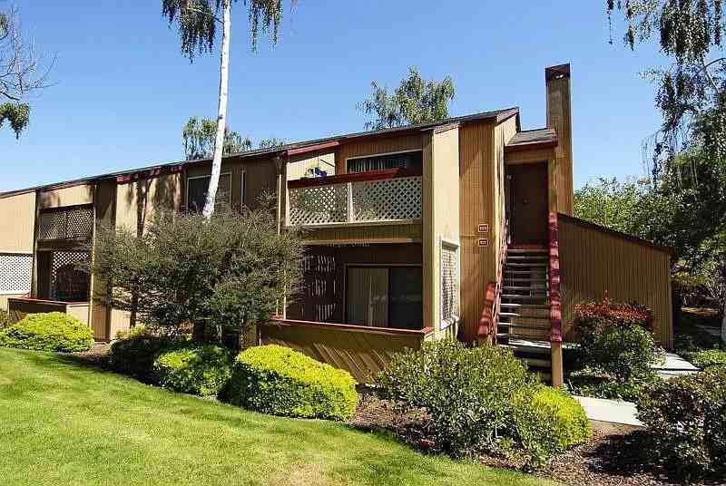 955 Escalon Ave - Photo 3 of 11