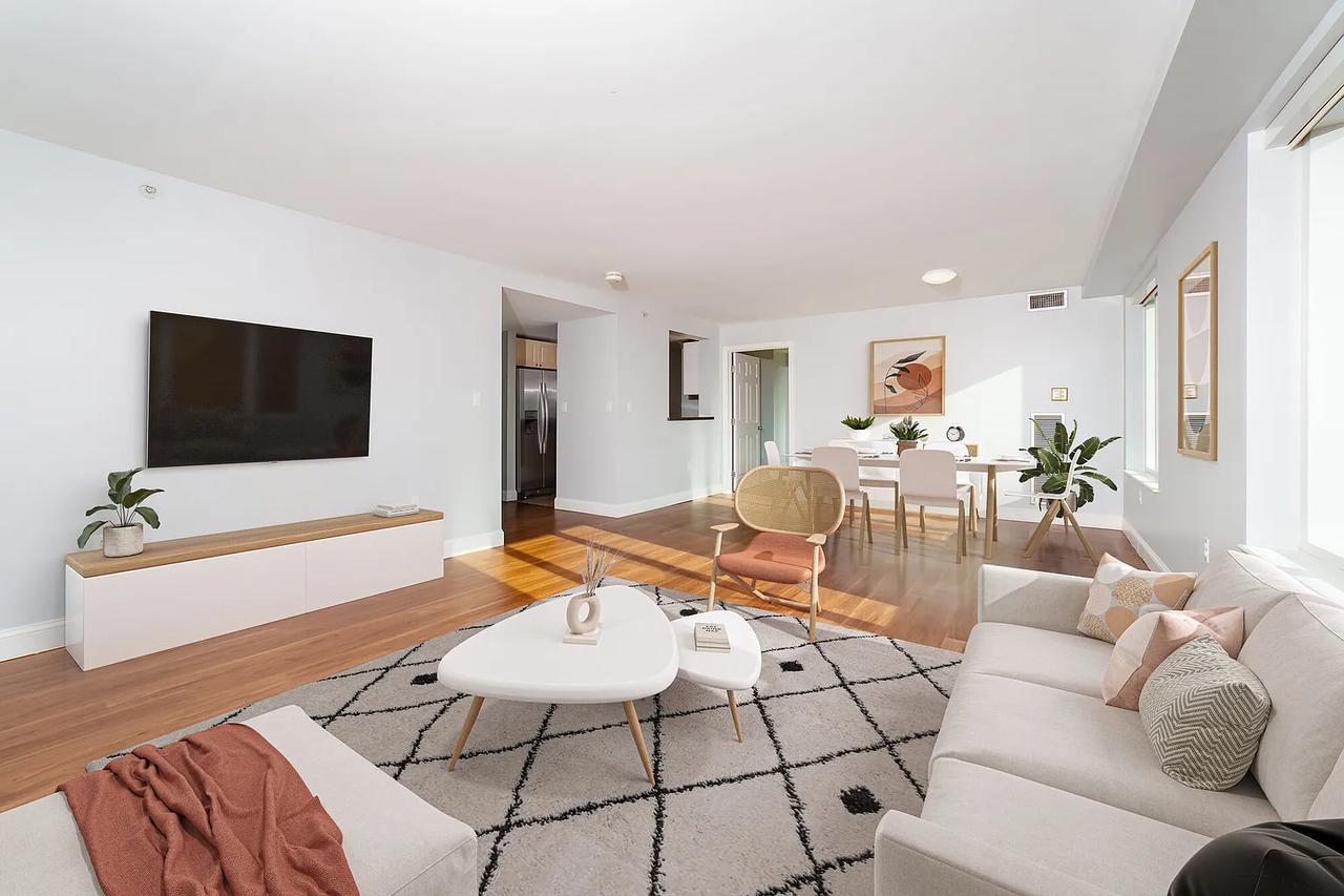 1 Nassau St - Photo 2 of 8
