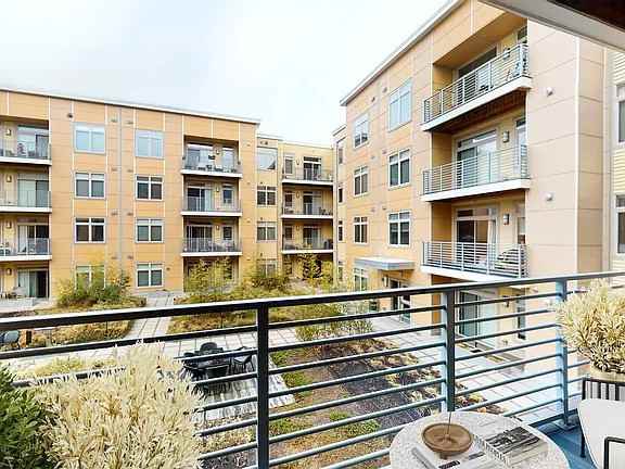 36 River St - Photo 7 of 11