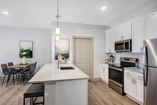 6026 Broadway St - Photo 1 of 1