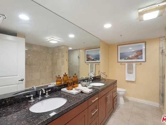 7100 Alvern St - Photo 2 of 17