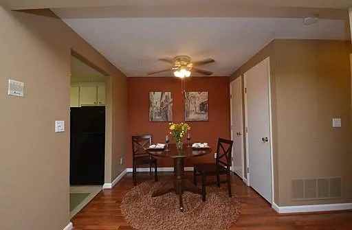 6 Kingswood Dr - Photo 2 of 11