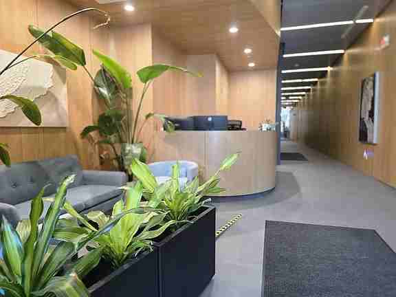 3005 Vernon Blvd - Photo 7 of 13