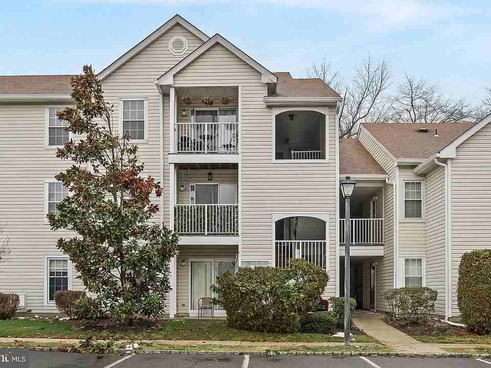 336 Walden Cir - Photo 7 of 15