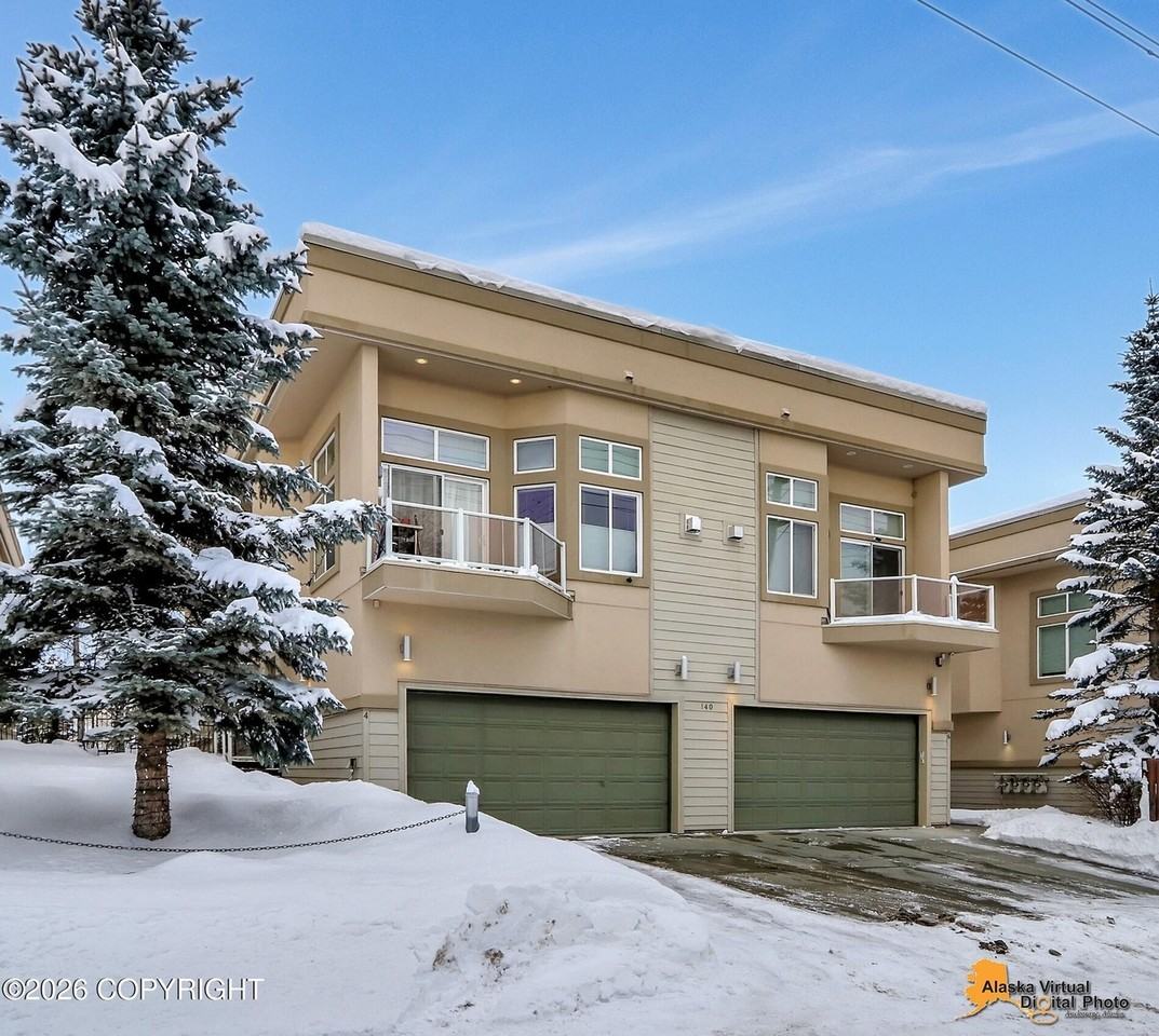 140 W 10th Ave