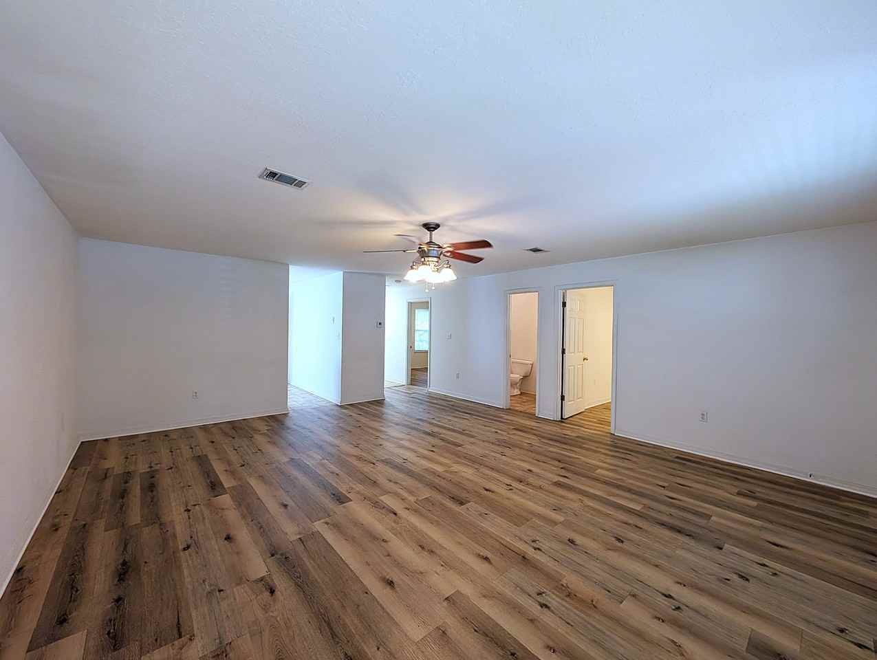 1104 Howell Rd #I - Photo 2 of 14
