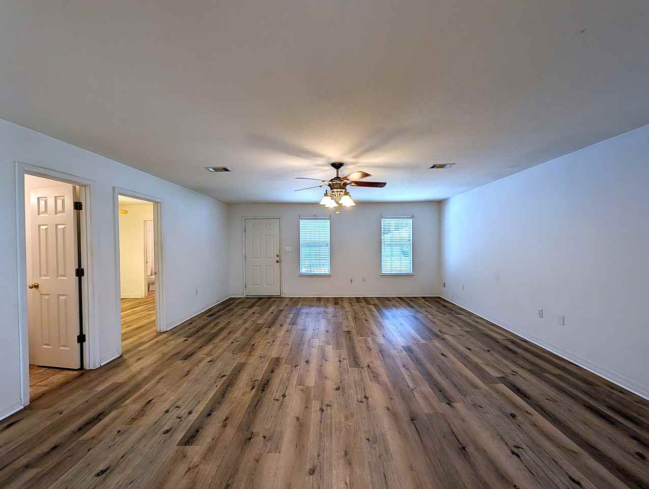 1104 Howell Rd #I - Photo 3 of 14