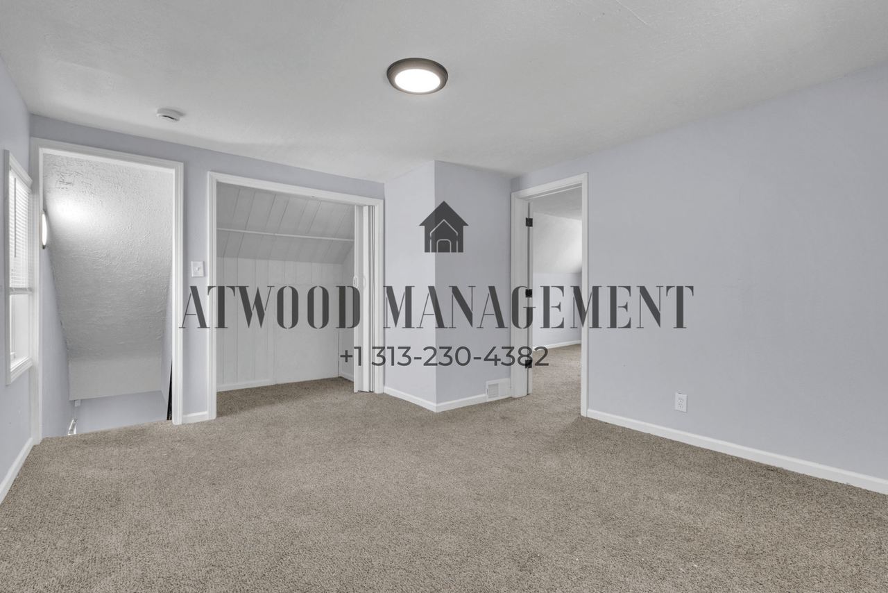 20531 Moenart St - Photo 6 of 18