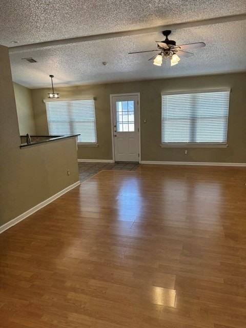 7102 Pine Bluffs Trl - Photo 3 of 23