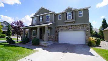 featured image of 826 Churchhill Downs Dr