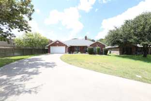 112 Tiger Cir - Photo 1 of 1