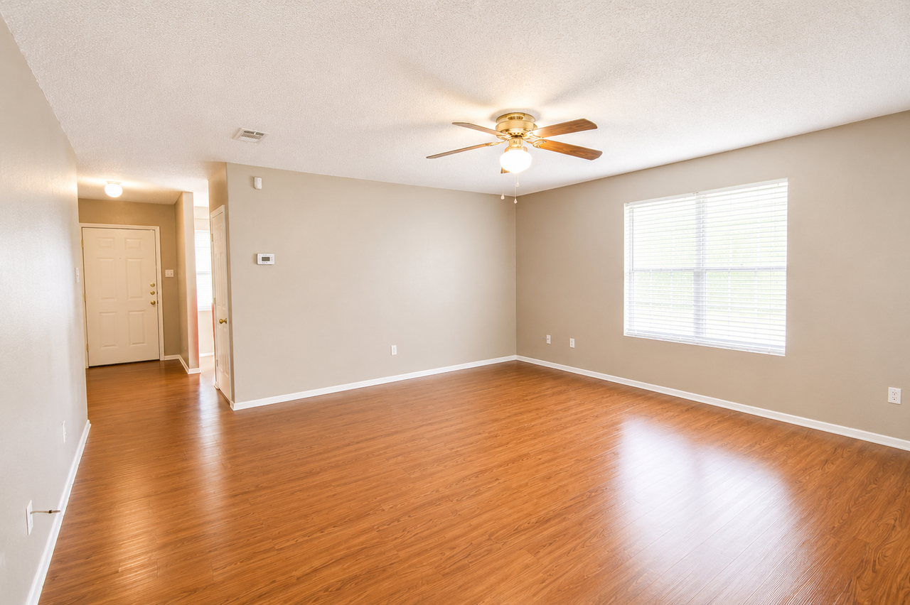 4507 Stallion Dr - Photo 7 of 16