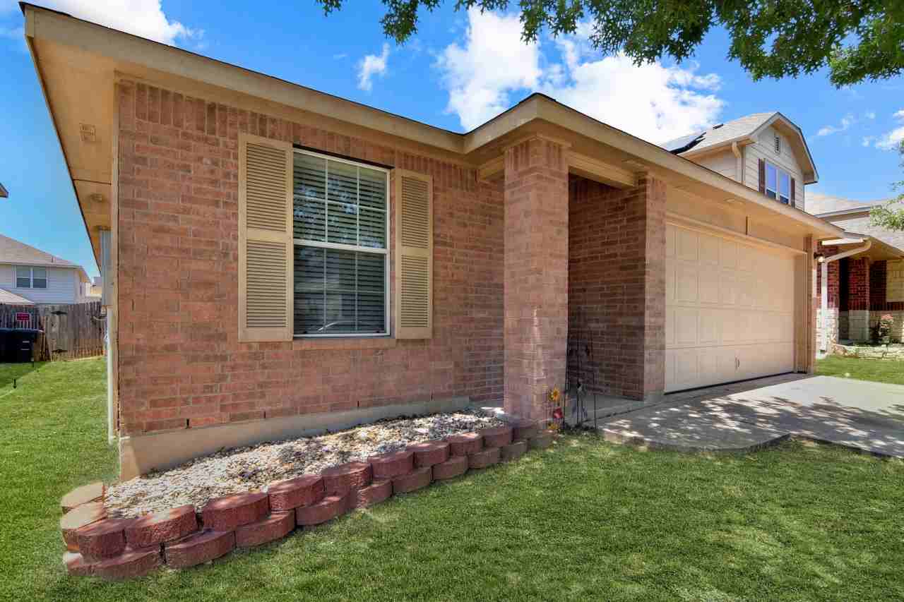 9207 Bellgrove Ct - Photo 2 of 45