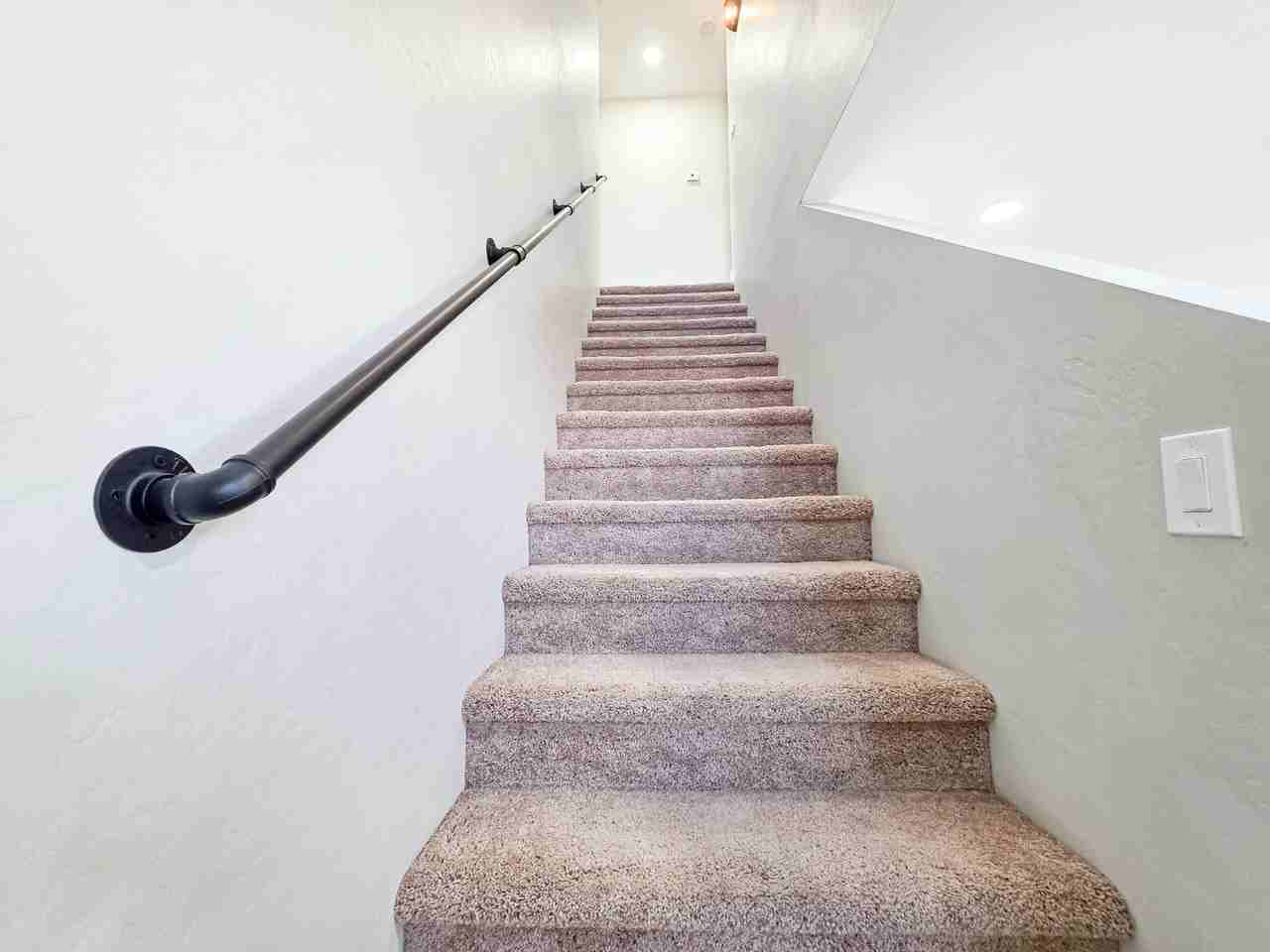 2551 E Broadway Rd #1 - Photo 6 of 25