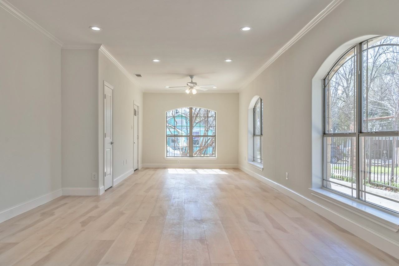 616 Mount Auburn Ave - Photo 2 of 23