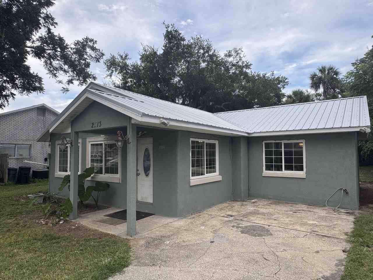 2513 Belmont Ave - Photo 3 of 17