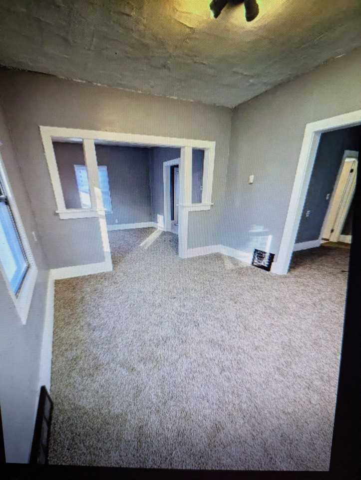 3206 3rd St #3206 - Photo 4 of 12