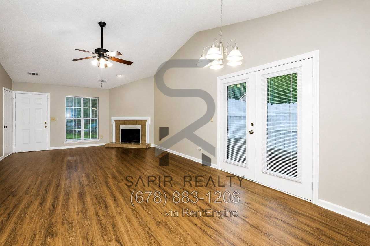 1038 Kennesborough Rd Nw - Photo 2 of 17
