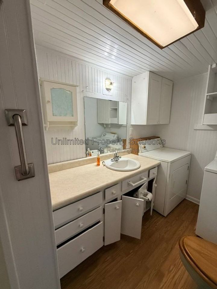 5910 Park Ave - Photo 6 of 18