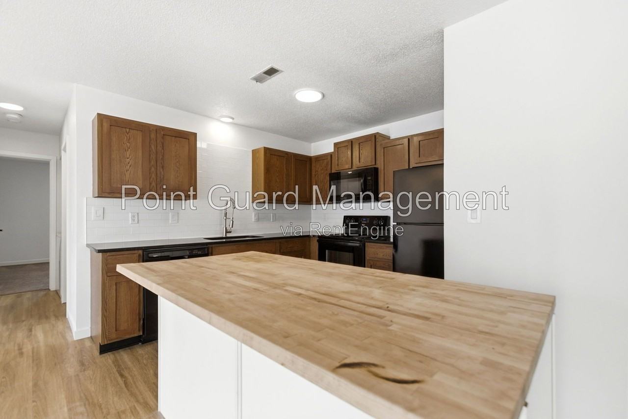 133 E Twin Oaks Rd #133-47 - Photo 4 of 31