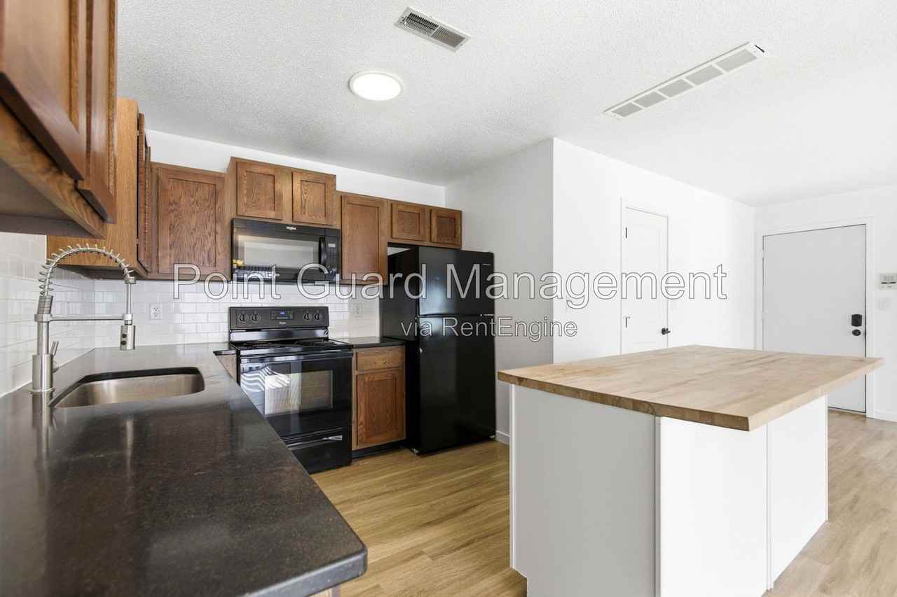 133 E Twin Oaks Rd #133-47 - Photo 7 of 31