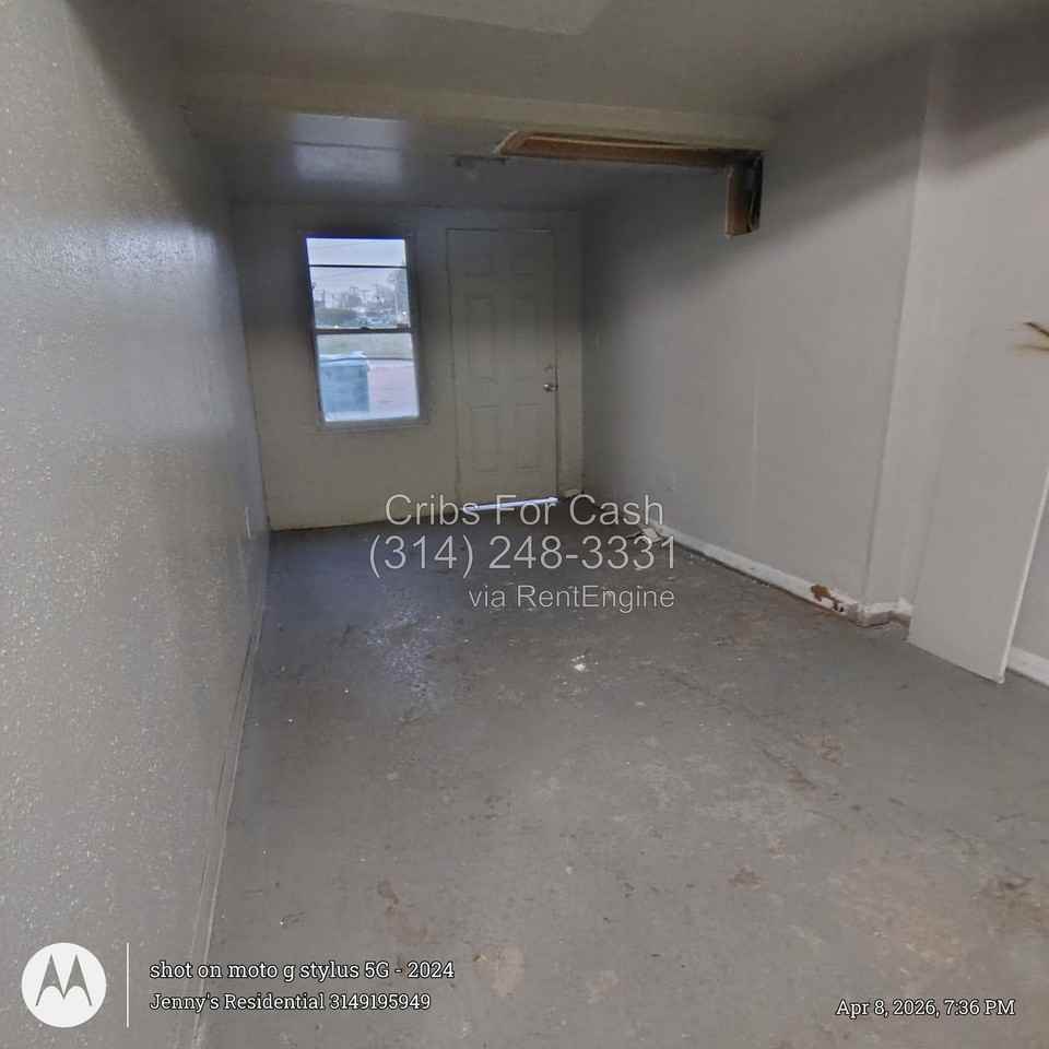 6404 Myron Ave - Photo 6 of 7