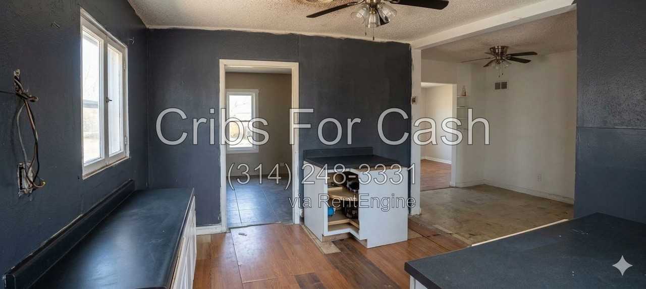 Fa 21 5461 Hamilton Avenue - Photo 2 of 8