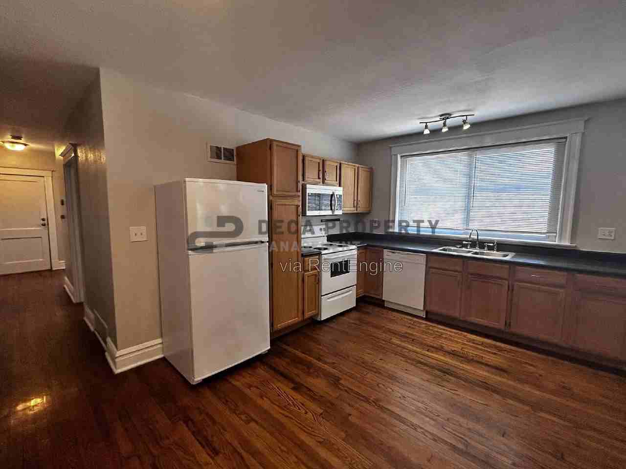 4051 Giles Ave #A - Photo 5 of 14
