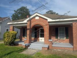 featured image of 1104 Branch St