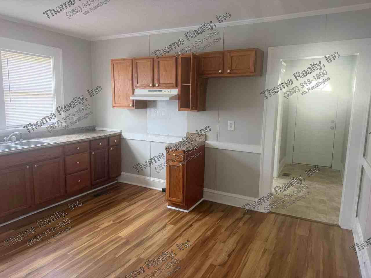 1104 Branch St - Photo 2 of 10