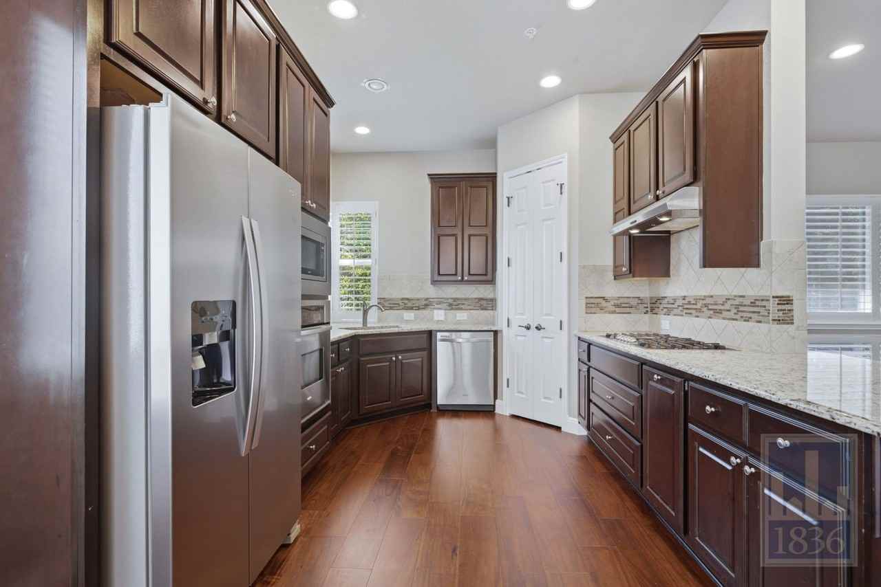 2016 Simond Ave #D - Photo 7 of 50