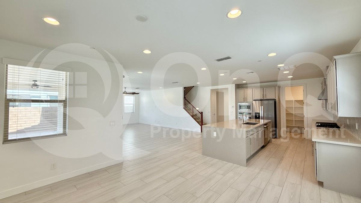26782 N 70th Ave - Photo 7 of 32