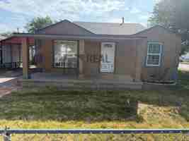 featured image of 1400 N Lincoln St