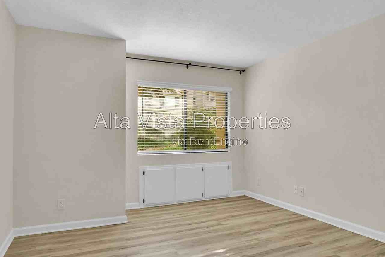 6767 Friars Rd #134 - Photo 7 of 33