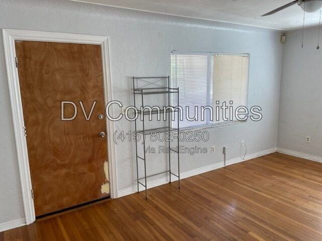 888 14th Ave S - Photo 2 of 26