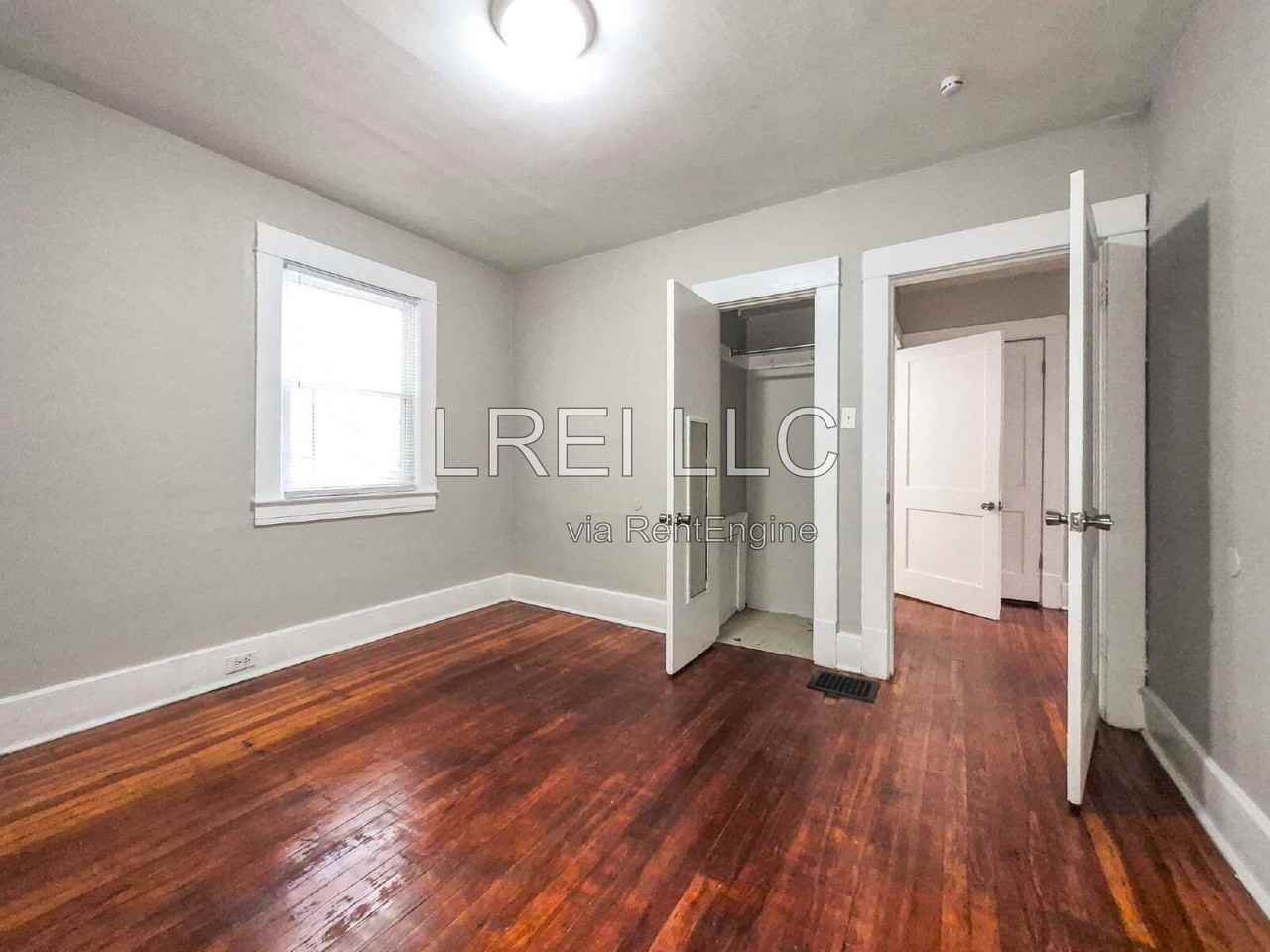311 S 38th St - Photo 6 of 18