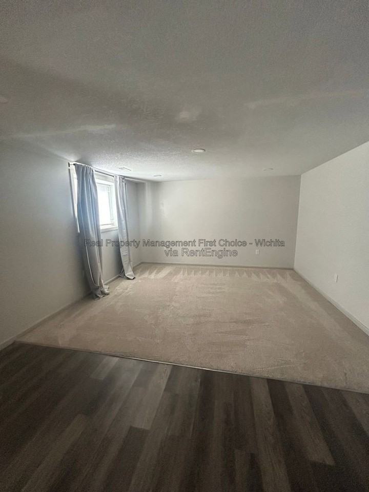 1419 E Alise St - Photo 6 of 13
